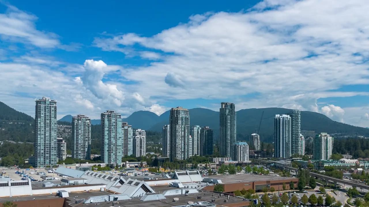 Chloride supply and winter de-icing in Coquitlam, British Columbia, Canada