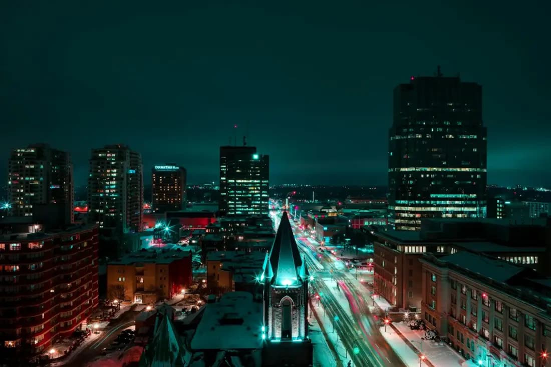Chloride supply and winter de-icing in London, Ontario, Canada